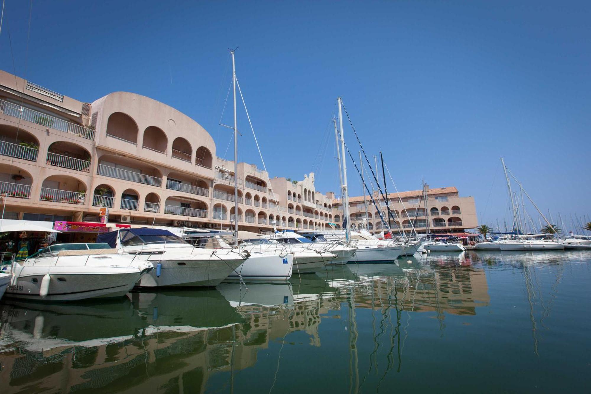 Port De Hyeres L'Etoile Marine公寓 外观 照片