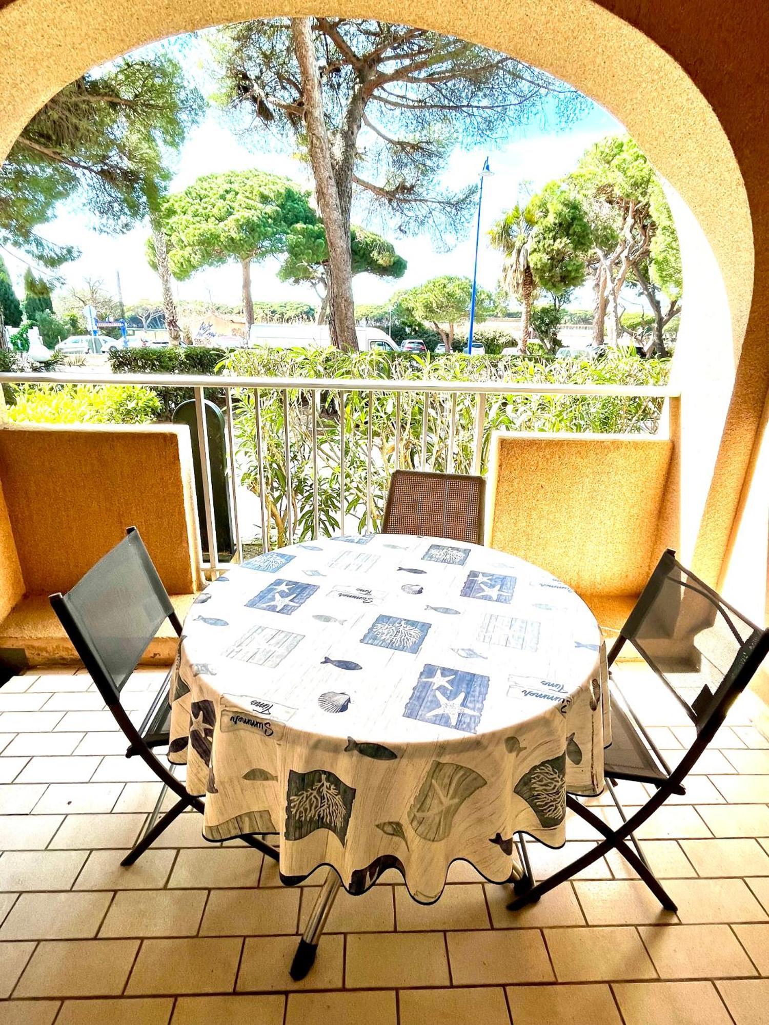 Port De Hyeres L'Etoile Marine公寓 外观 照片